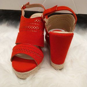 Red wedge heels